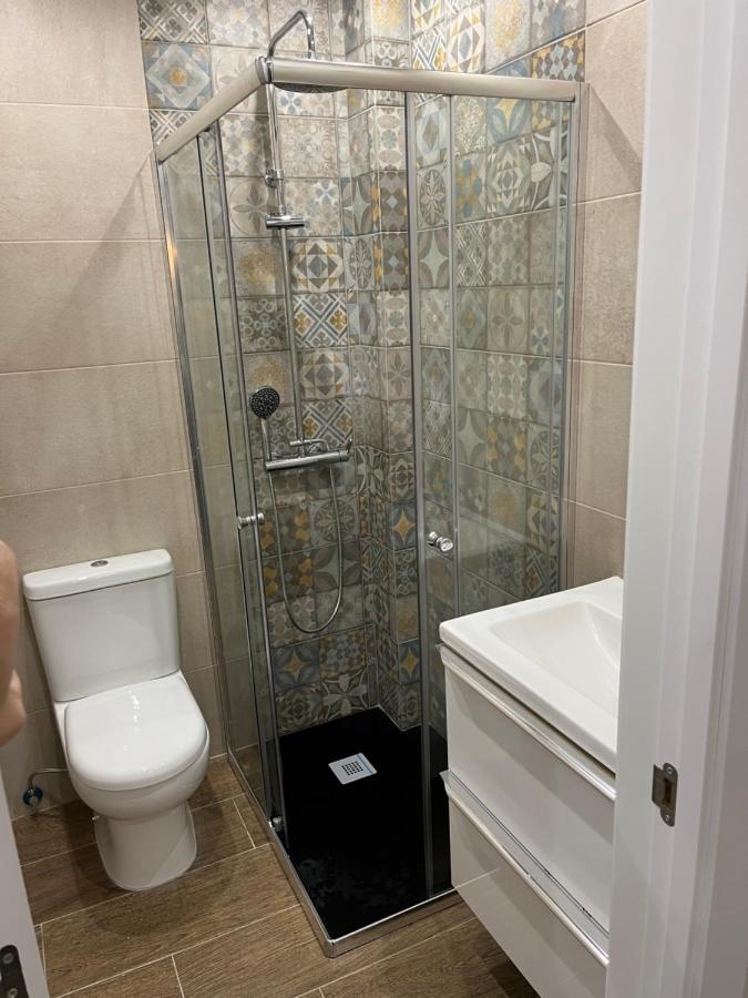 Acogedor Apartamento En La Buhaira Seville Luaran gambar